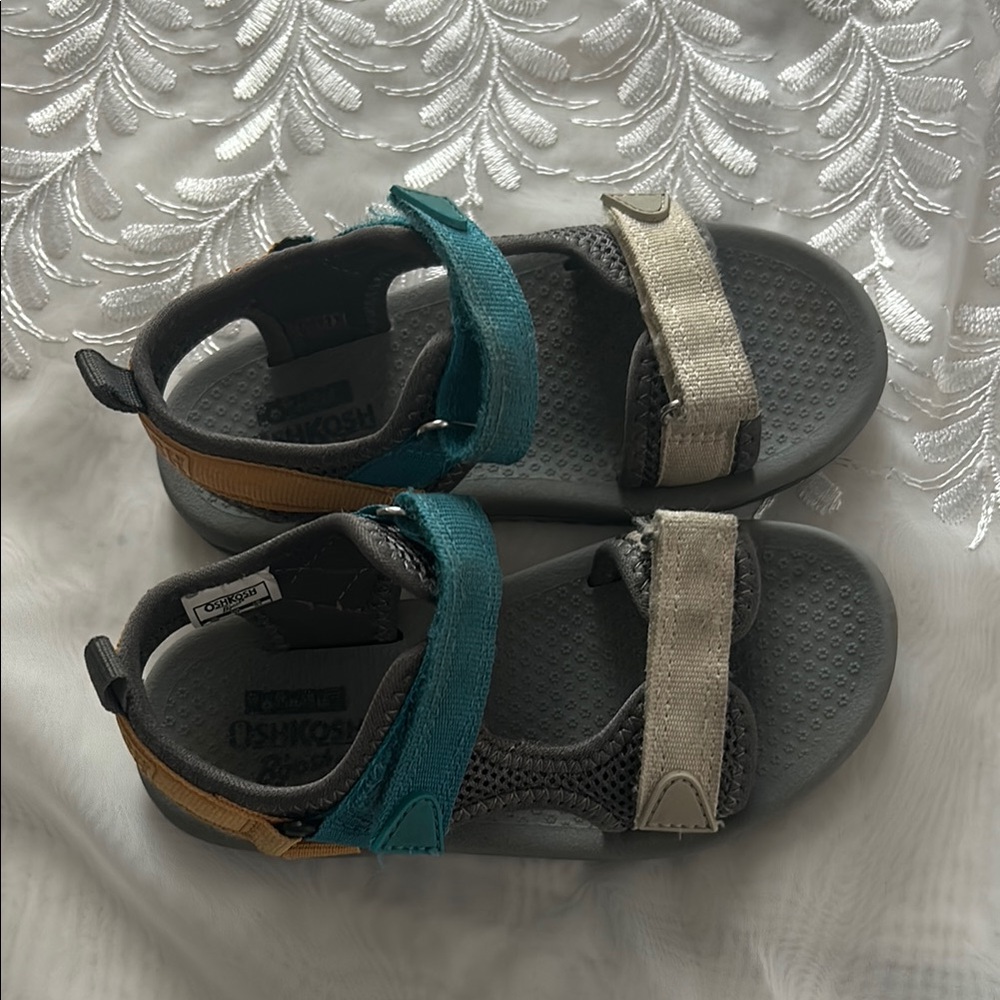 OshKosh B'gosh Blue Tan Sandals for Active Adventures
